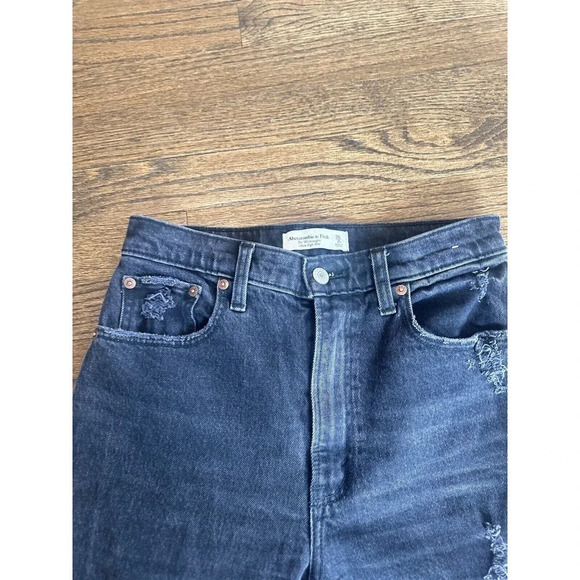 Abercrombie & Fitch Womens 90s Straight Ultra Hight Rise Denim Size 26 2R G0786 - Picture 2 of 12